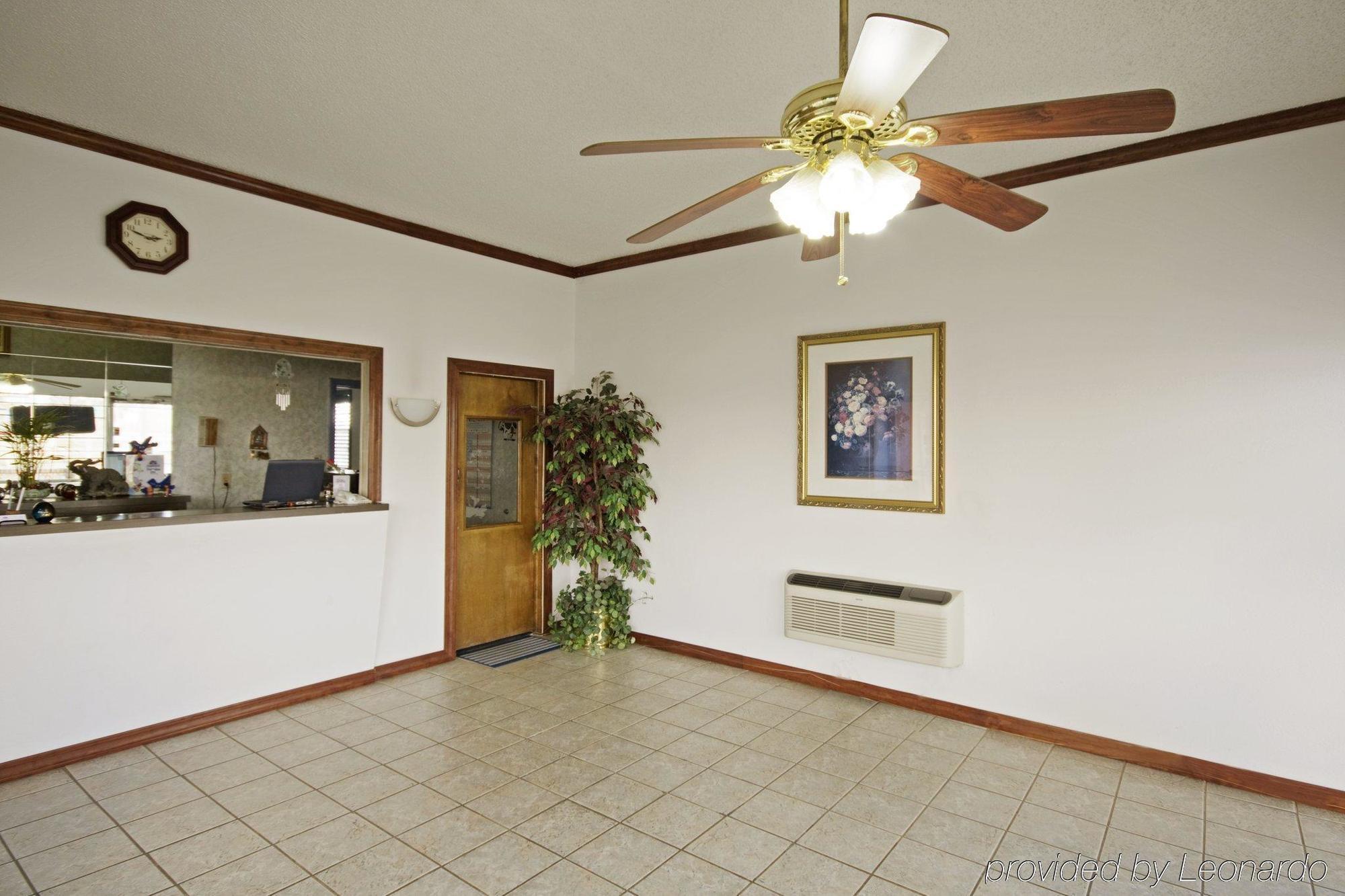 Executive Inn Muldrow Інтер'єр фото